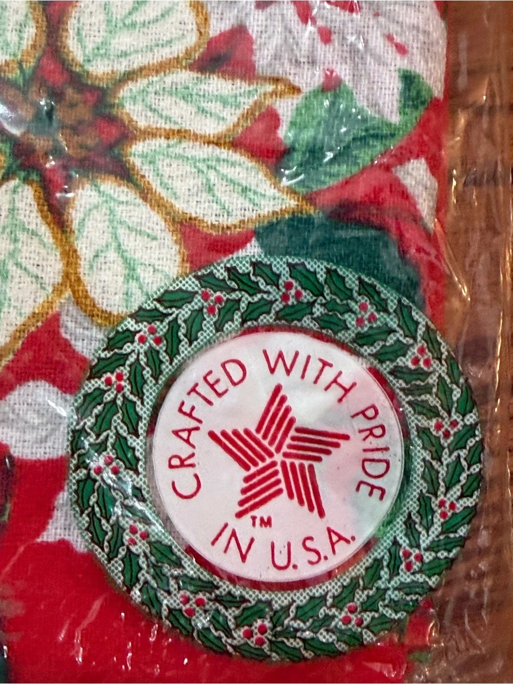 🆕Vintage 1990s Color Tone poinsettia red Christmas tablecloth 52”x52” NOS cotton